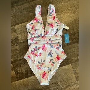 Womens Cupshe Floral Cut Out One Piece Swimsuit Medium NEW White/Pink